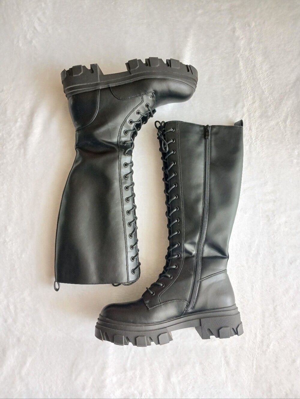 Dream Pairs Size 10 Combat Boots